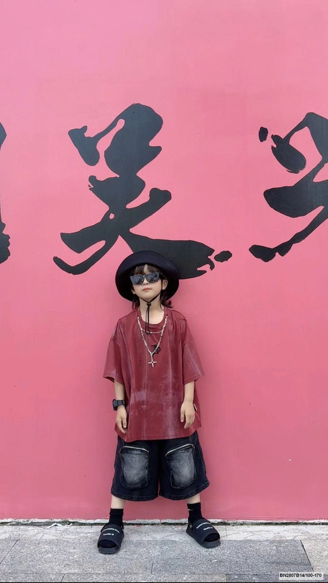 SÉT ÁO THUN ĐỎ CHỮ LƯNG MIX SHORRT ĐEN