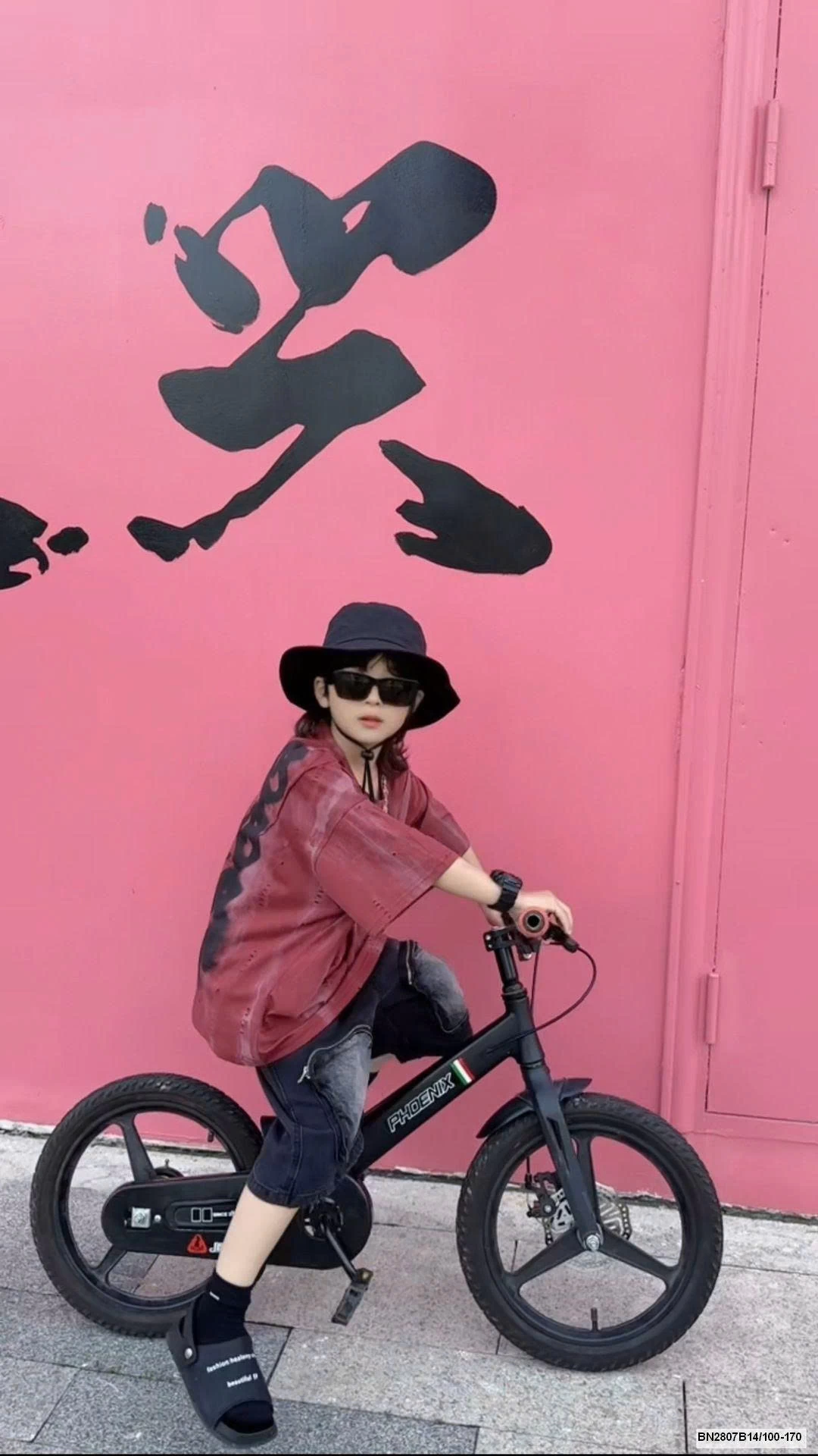 SÉT ÁO THUN ĐỎ CHỮ LƯNG MIX SHORRT ĐEN