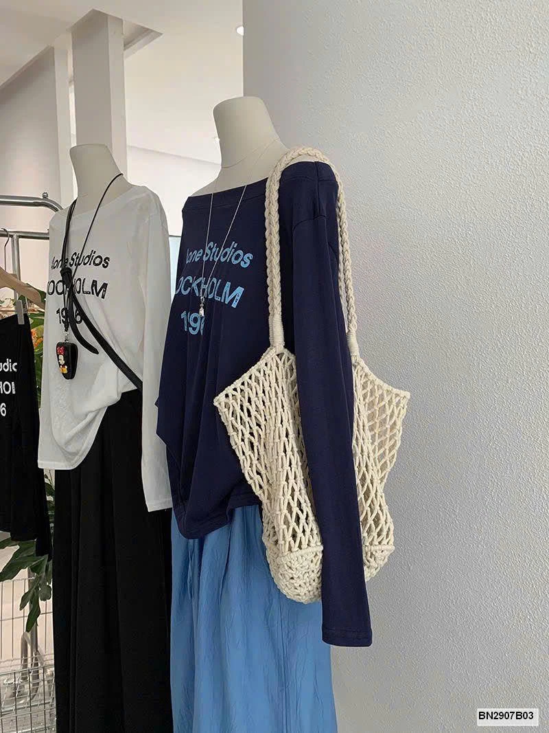 ÁO THUN CHỮ DÀI TAY NỮ