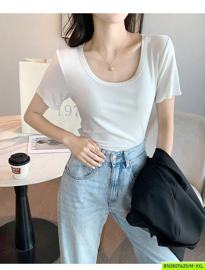 ÁO THUN CỔ VUÔNG ĐUÔI TÔM