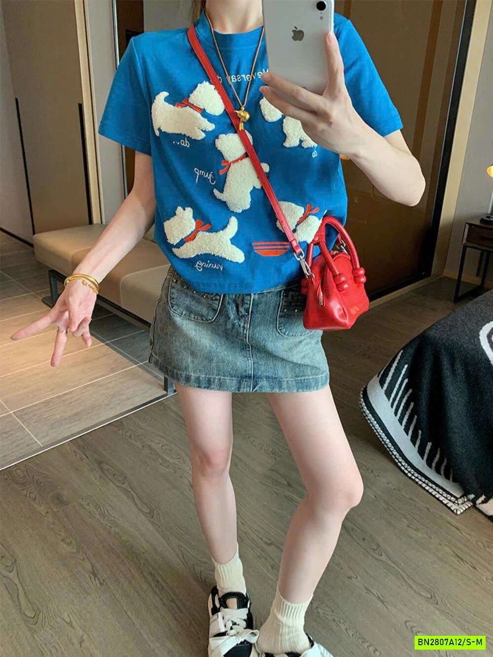 ÁO THUN CROPTOP CÚN NỔI WGWE