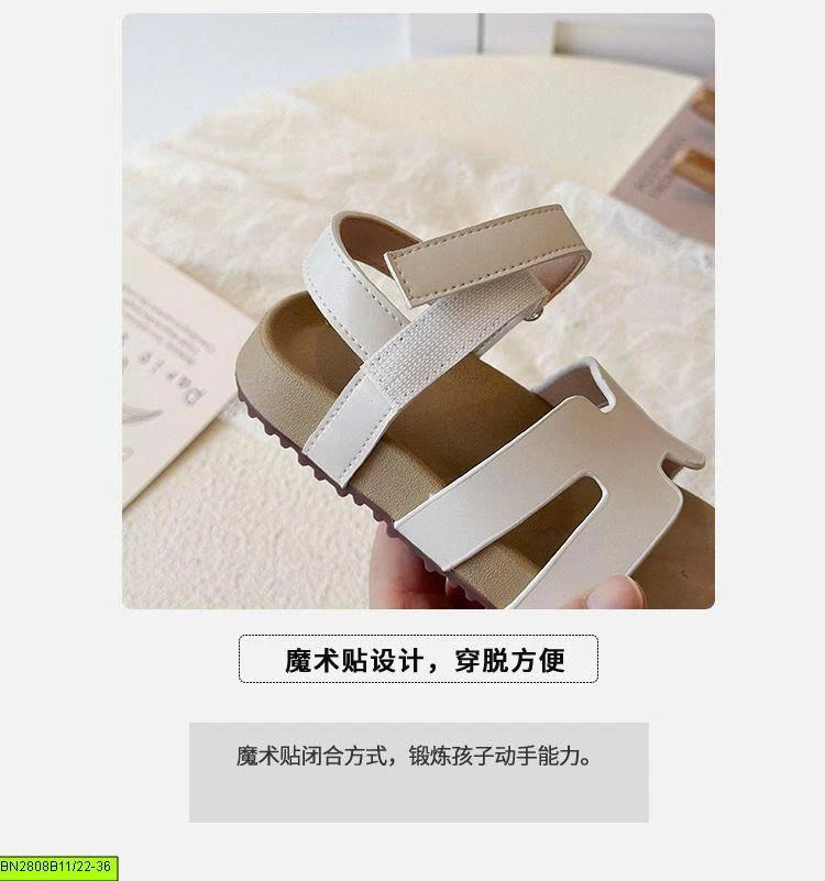 SANDAL QUAI CHỮ H