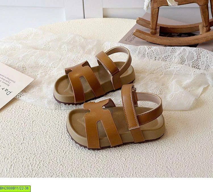 SANDAL QUAI CHỮ H