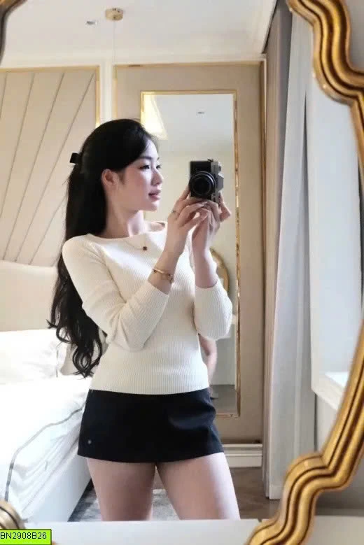 ÁO LEN JADEMAISON CỔ THUYỀN