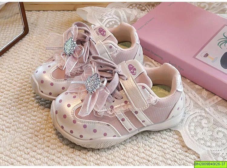 GIÀY BÚP BÊ NƠ KITTY CHẤM BI