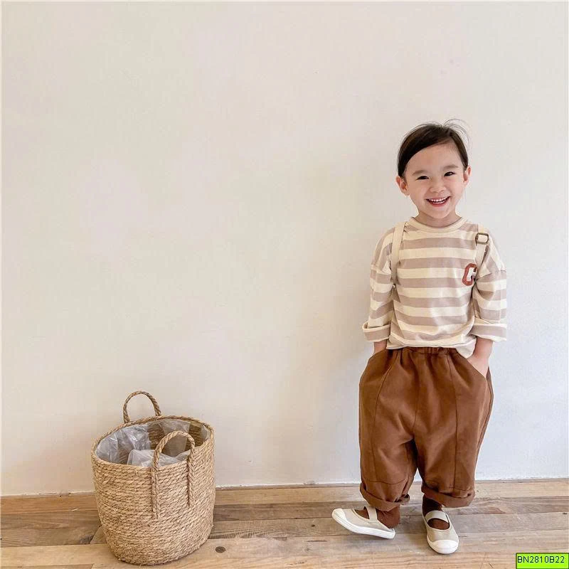 ÁO THUN KẺ NGANG CHỮ C