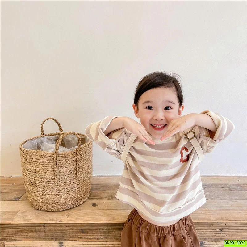 ÁO THUN KẺ NGANG CHỮ C