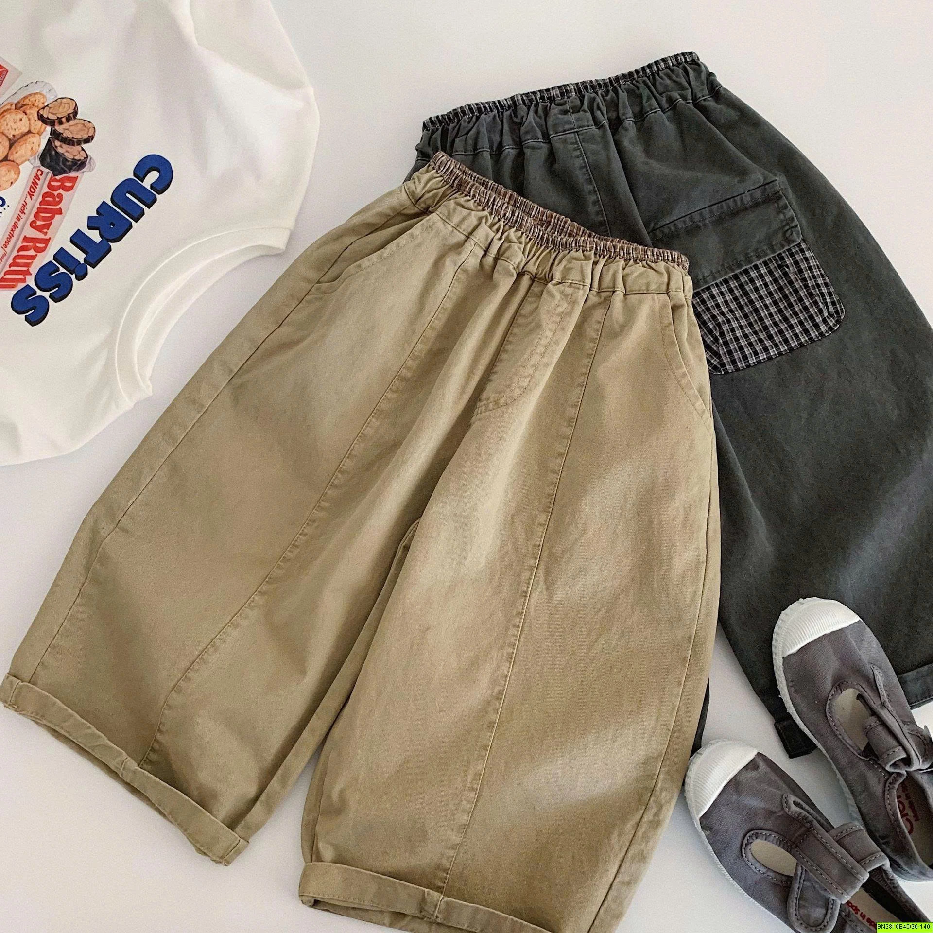 QUẦN SHORT KAKI TÚI CARO