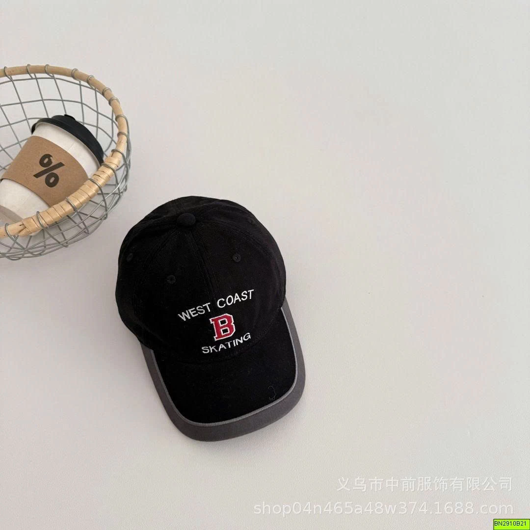 MŨ LƯỠI TRAI CHỮ B PHỐI VIỀN