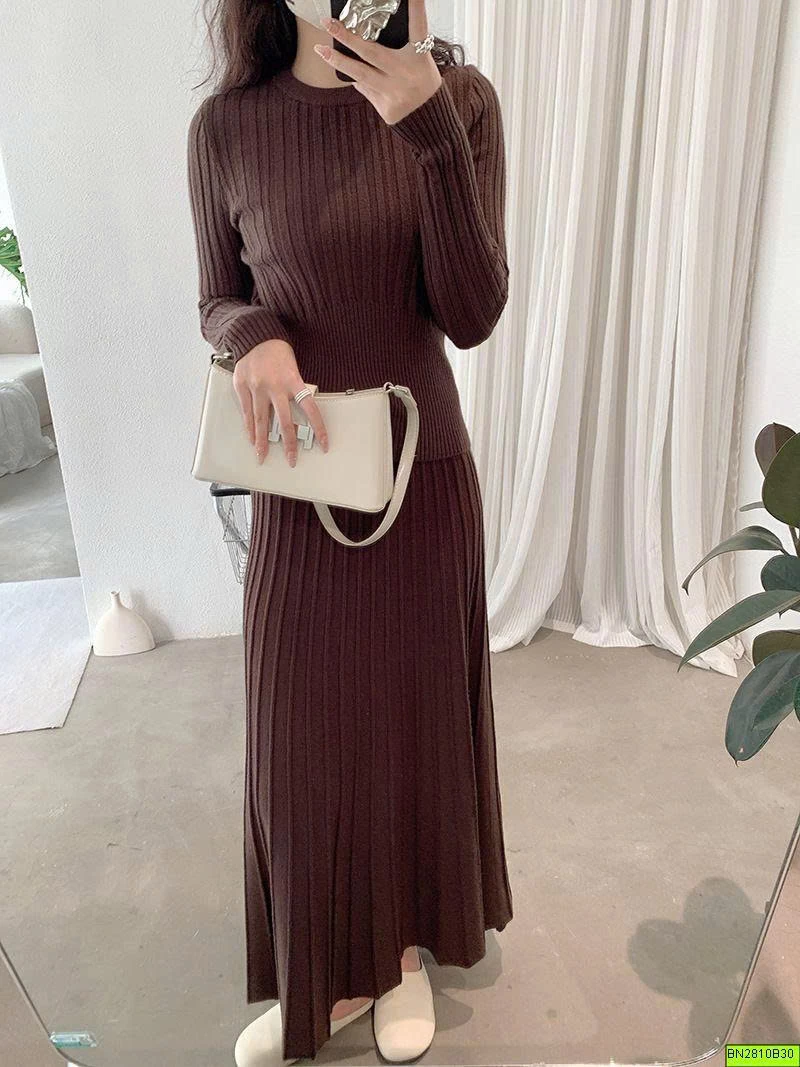 SÉT ĐẦM LEN DÁNG DÀI