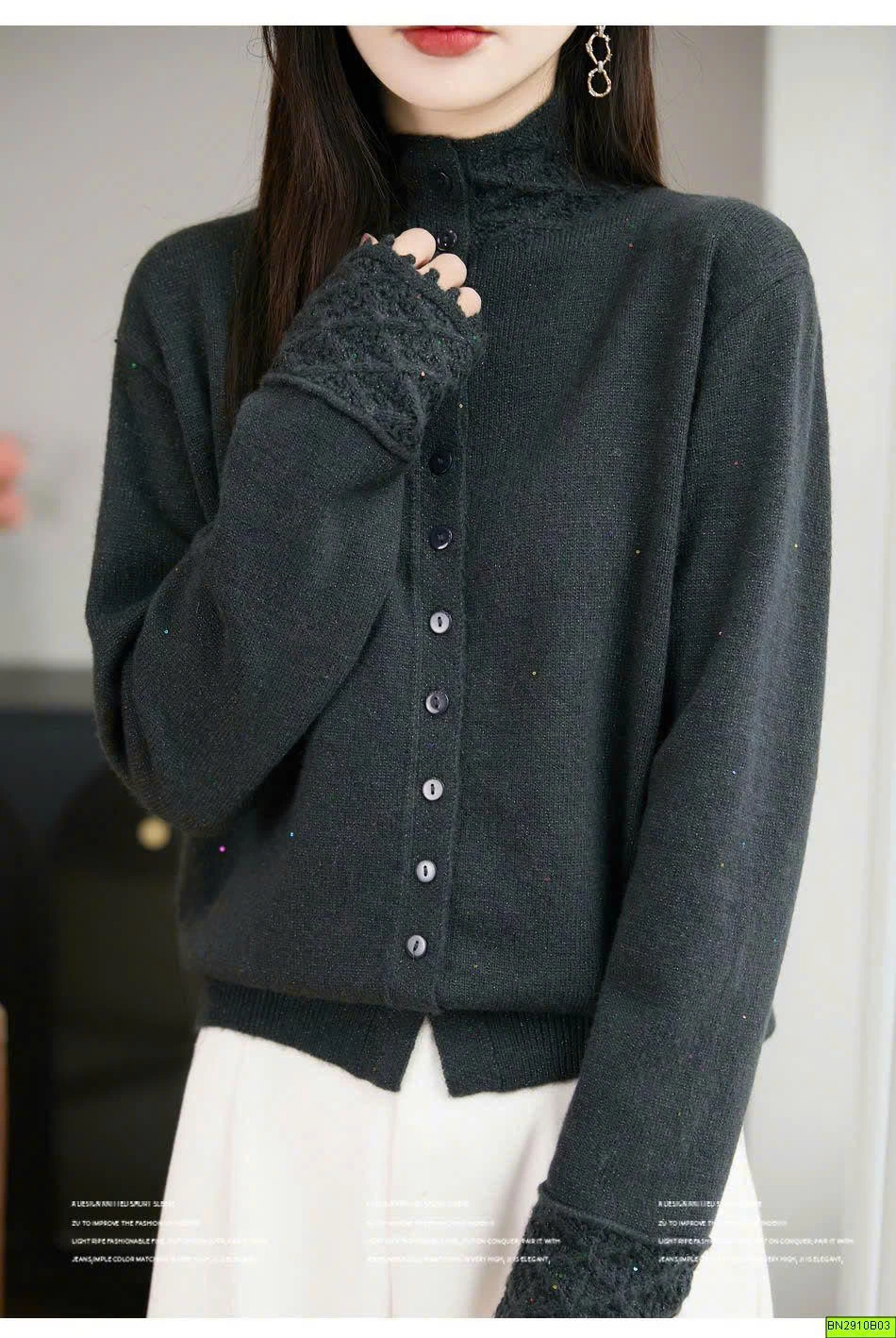 ÁO LEN CỔ REN