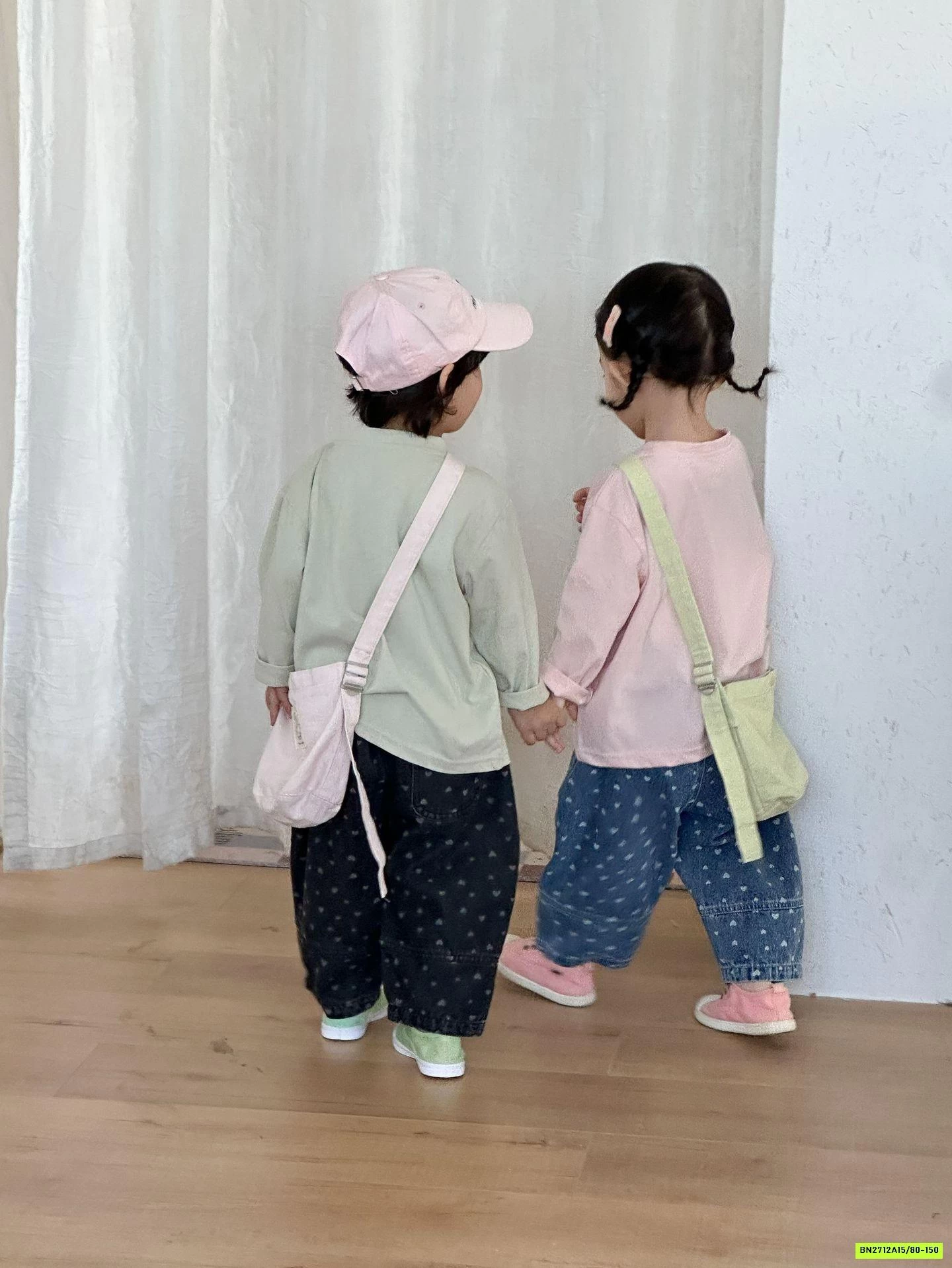 JEANS BAGGY TRÁI TIM