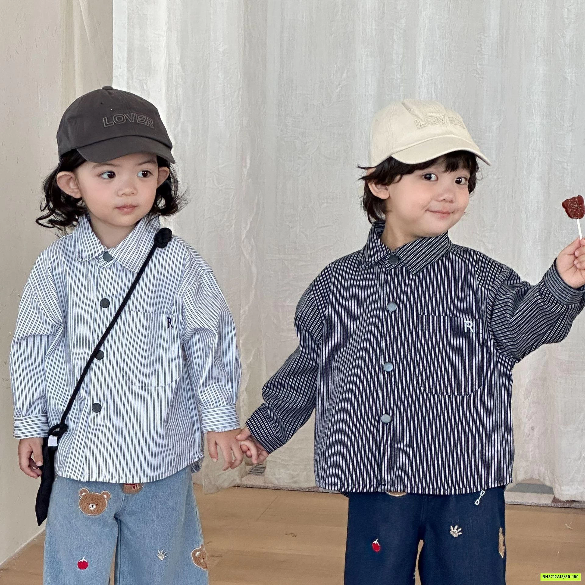 SƠ MI SỌC TÚI NGỰC THÊU LOGO