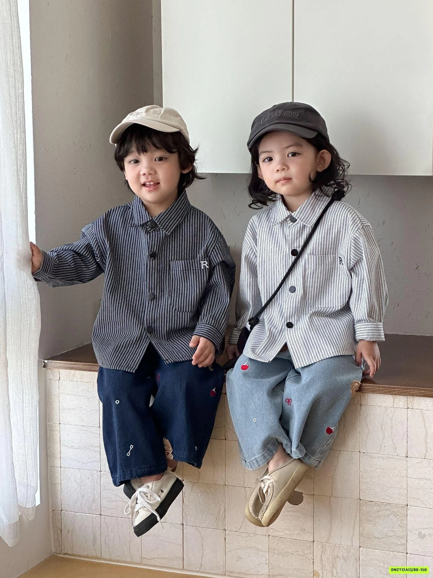 SƠ MI SỌC TÚI NGỰC THÊU LOGO