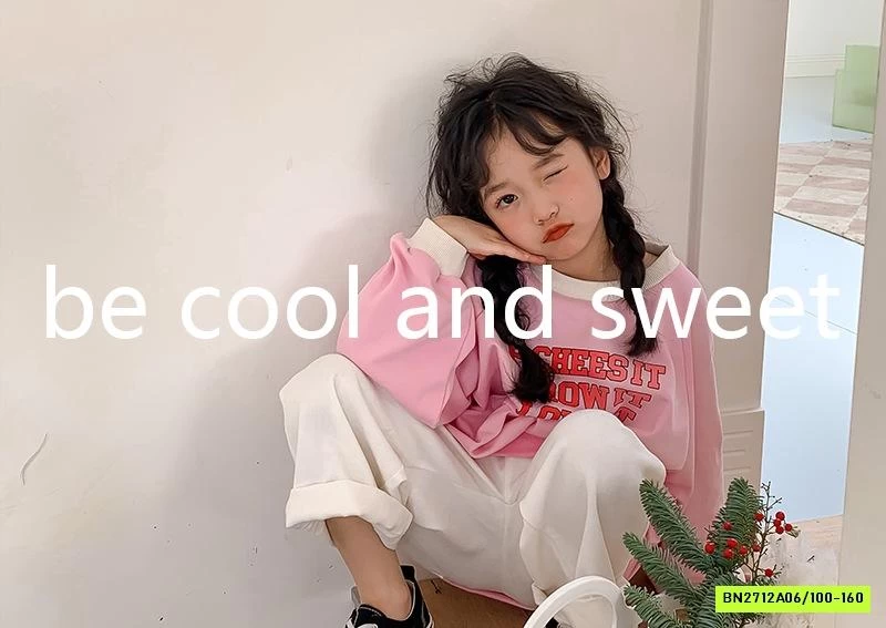 ÁO NỈ DA CÁ IN CHỮ VIỀN CỔ TCKIDS