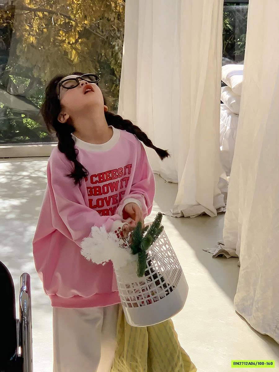 ÁO NỈ DA CÁ IN CHỮ VIỀN CỔ TCKIDS