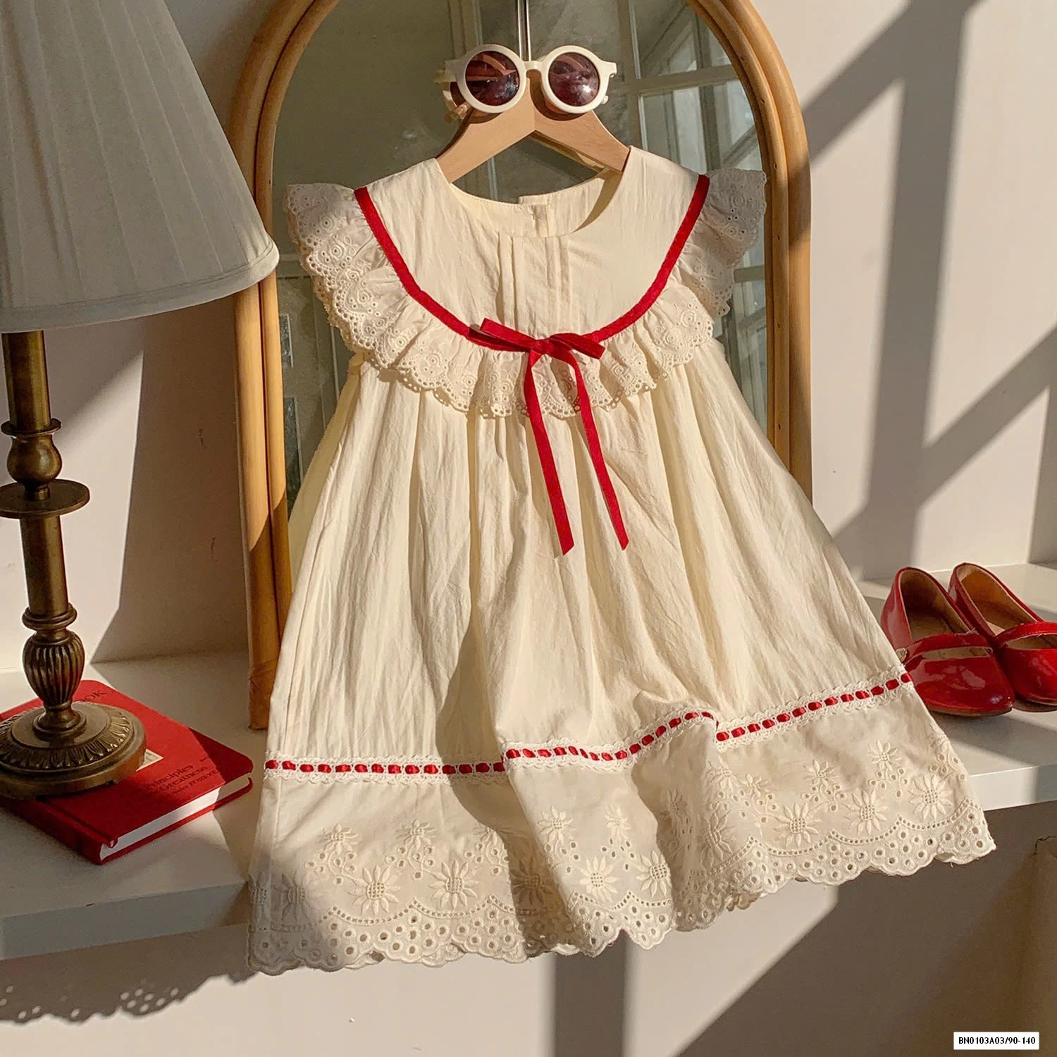 ĐẦM THÔ TRẮNG CÁNH TIÊN