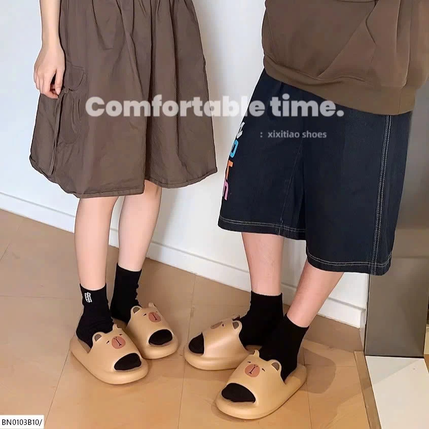 DÉP LÊ QUAI NGANG CAPYBARA