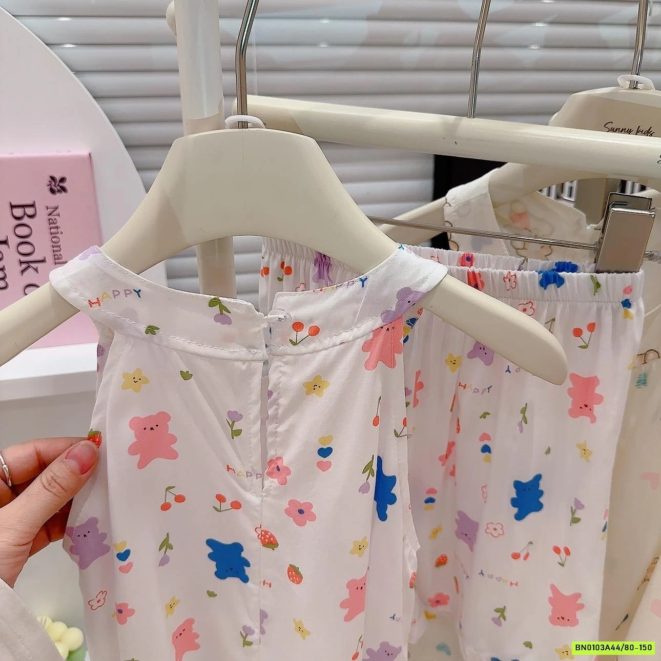 BỘ LANH CỔ YẾM CHO BÉ