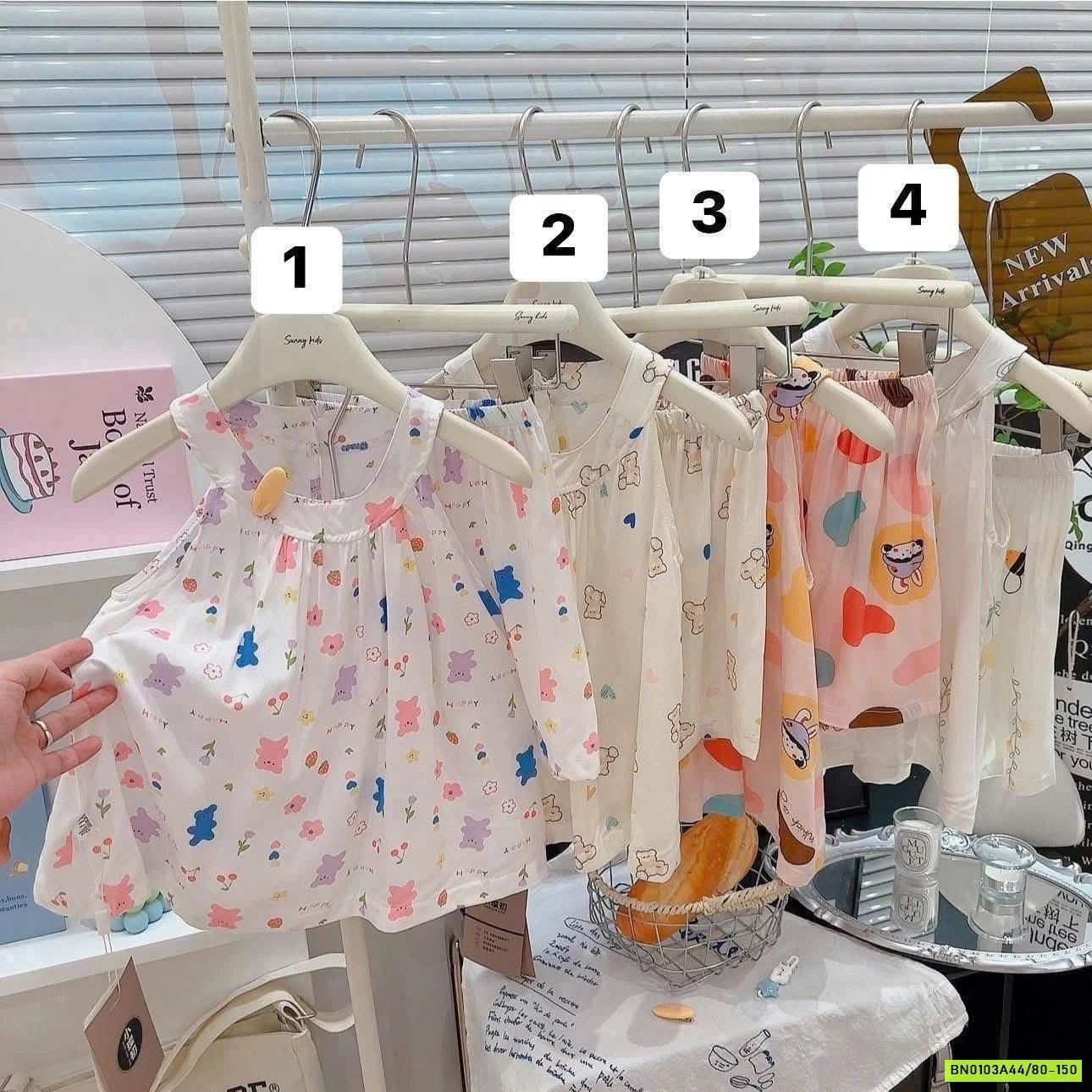 BỘ LANH CỔ YẾM CHO BÉ