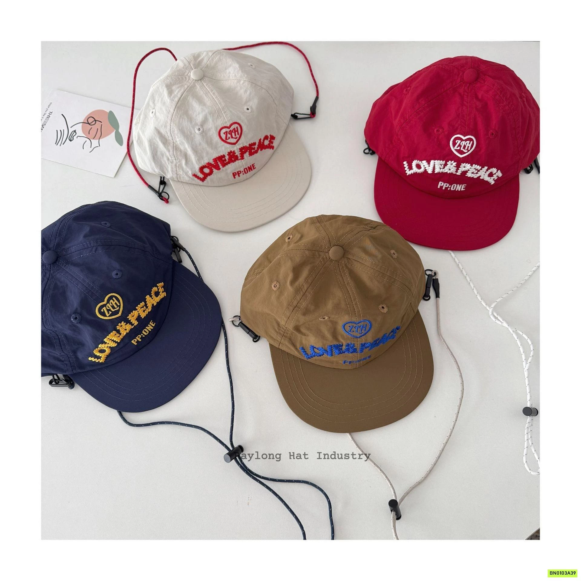 MŨ KẾT TÁN PHẲNG THÊU CHỮ