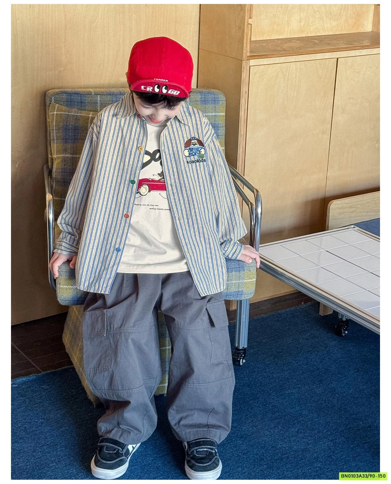 SƠ MI SỌC THÊU LOGO AOAOKIDS