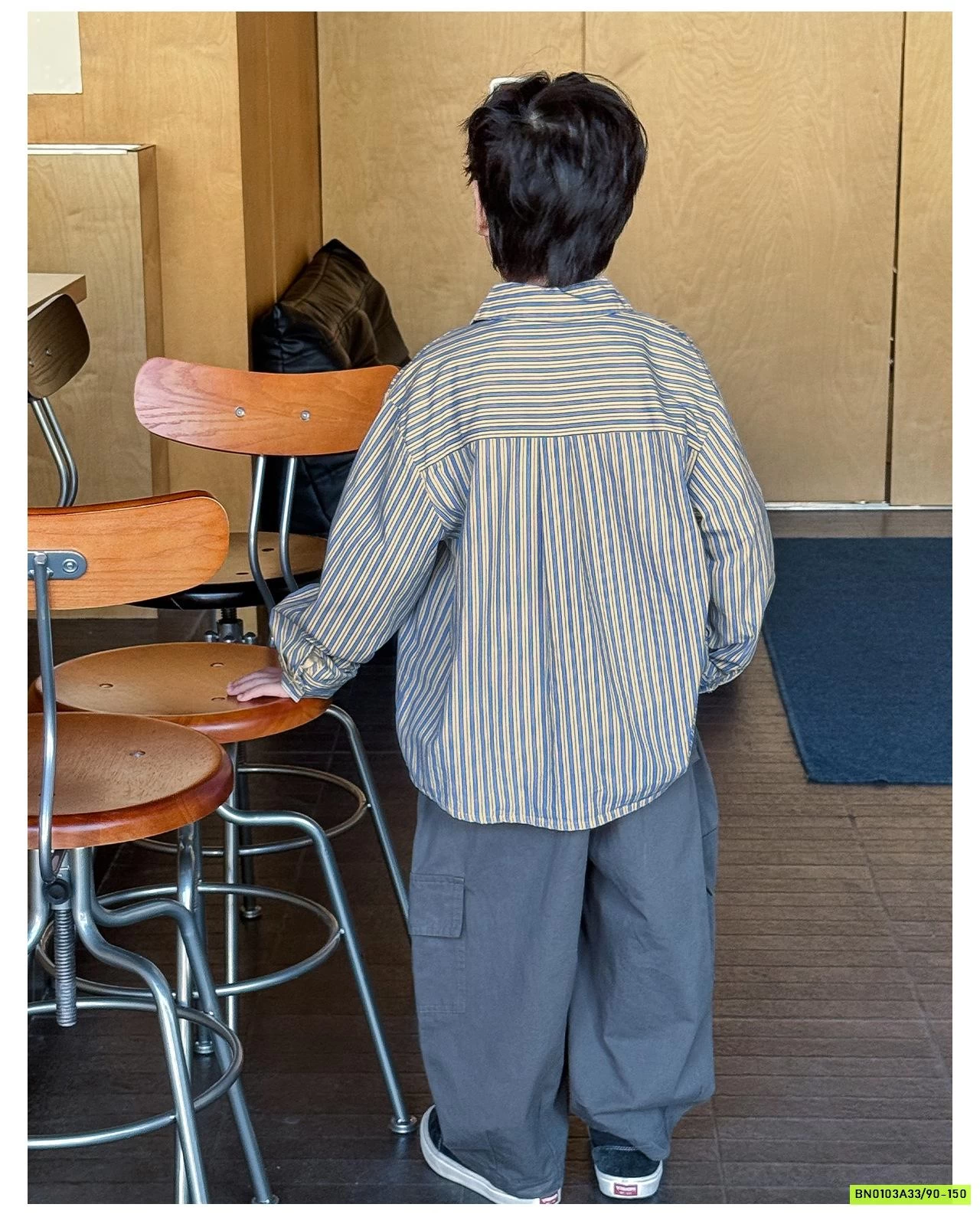 SƠ MI SỌC THÊU LOGO AOAOKIDS