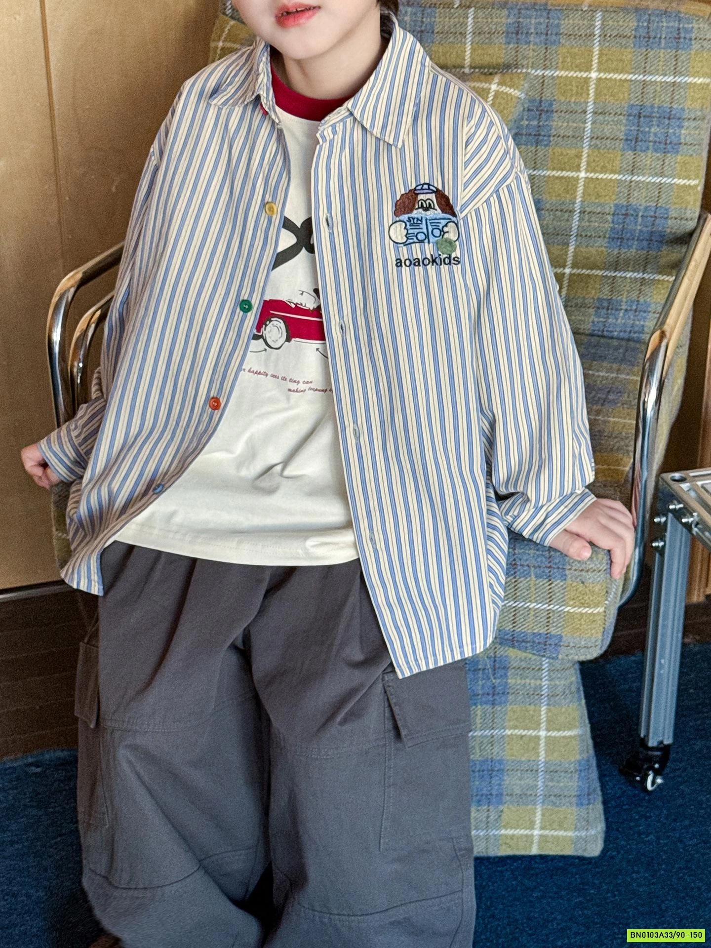 SƠ MI SỌC THÊU LOGO AOAOKIDS