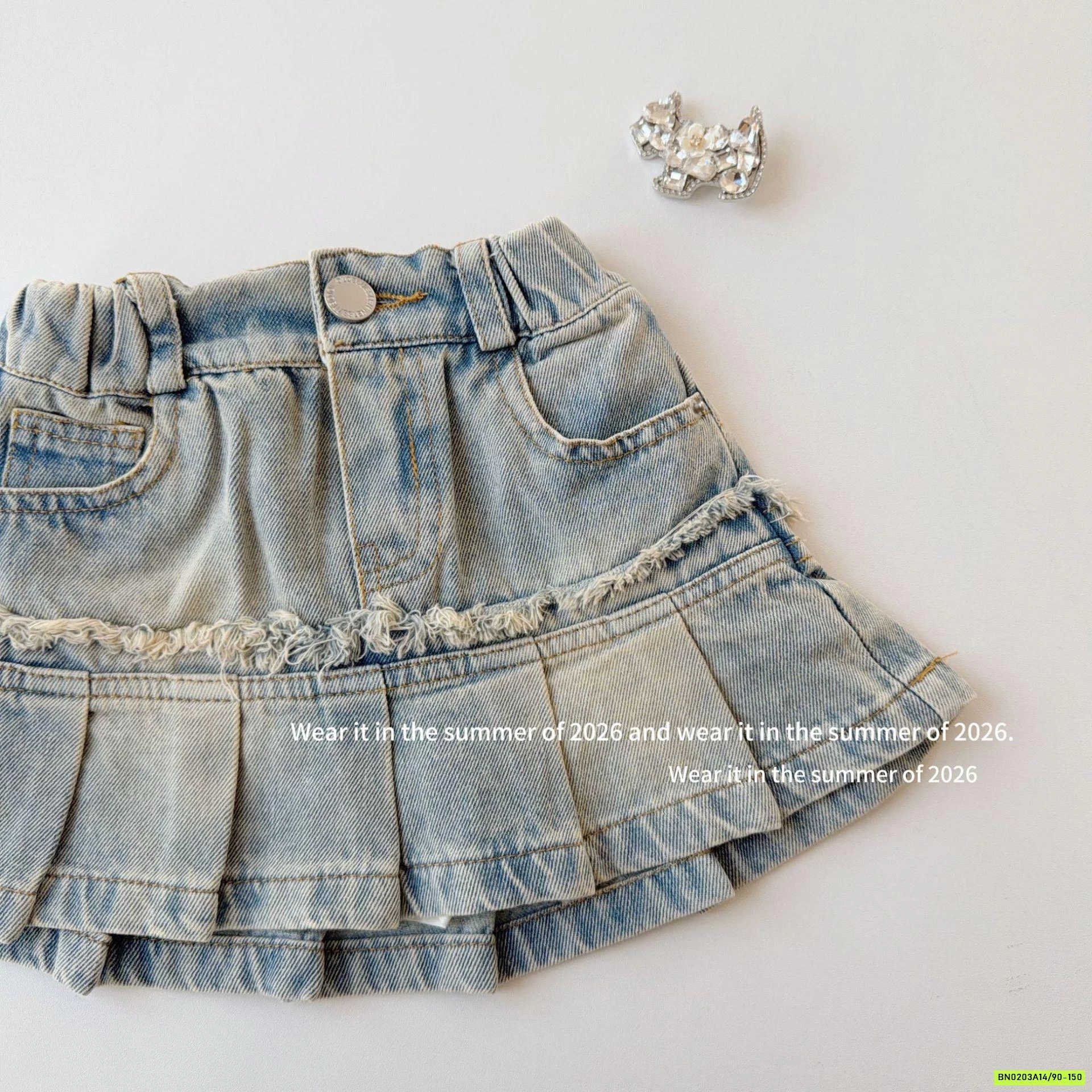 CHÂN VÁY JEANS XẾP LY TUA RUA T&QKIDS