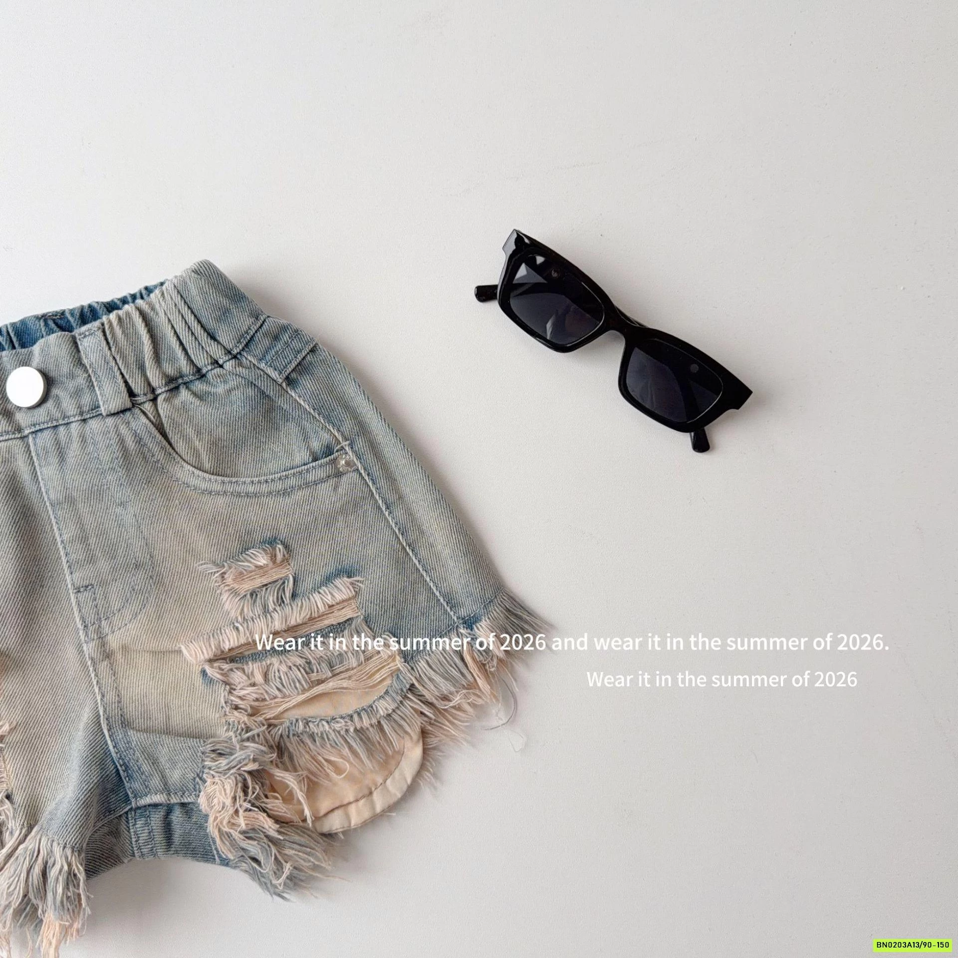 SHORT JEANS RÁCH CÁ TÍNH QKIDS