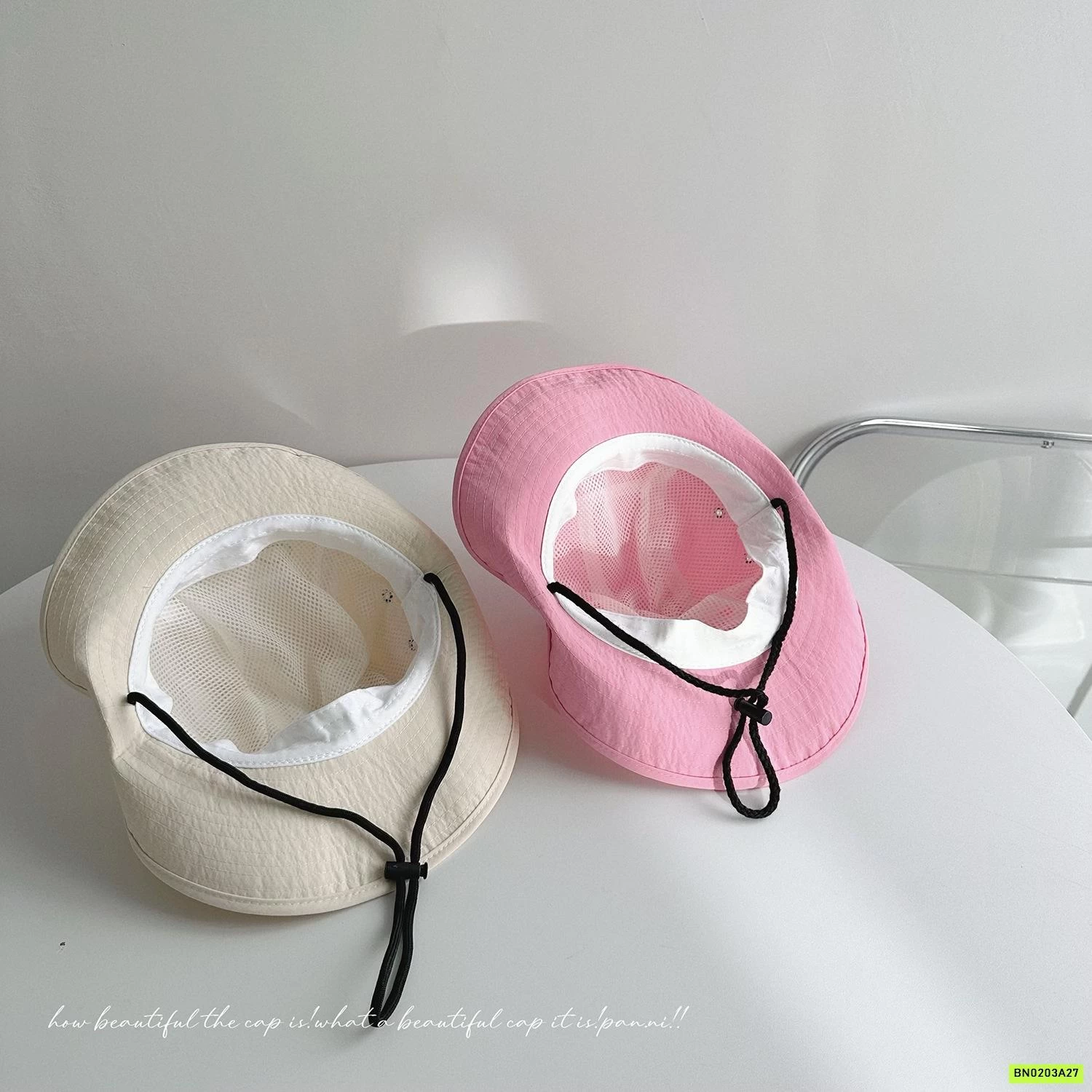 MŨ BÈO THÊU NƠ CHO BÉ