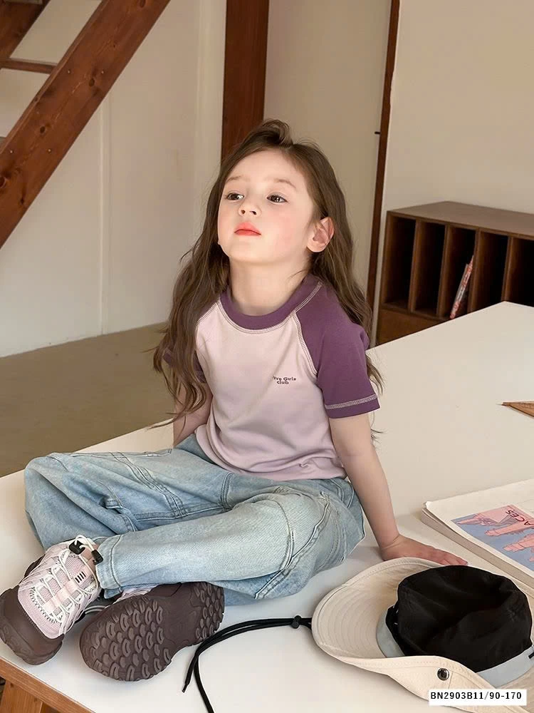 ÁO THUN PHỐI MÀU CHỈ NỔI  AMBB 25B027