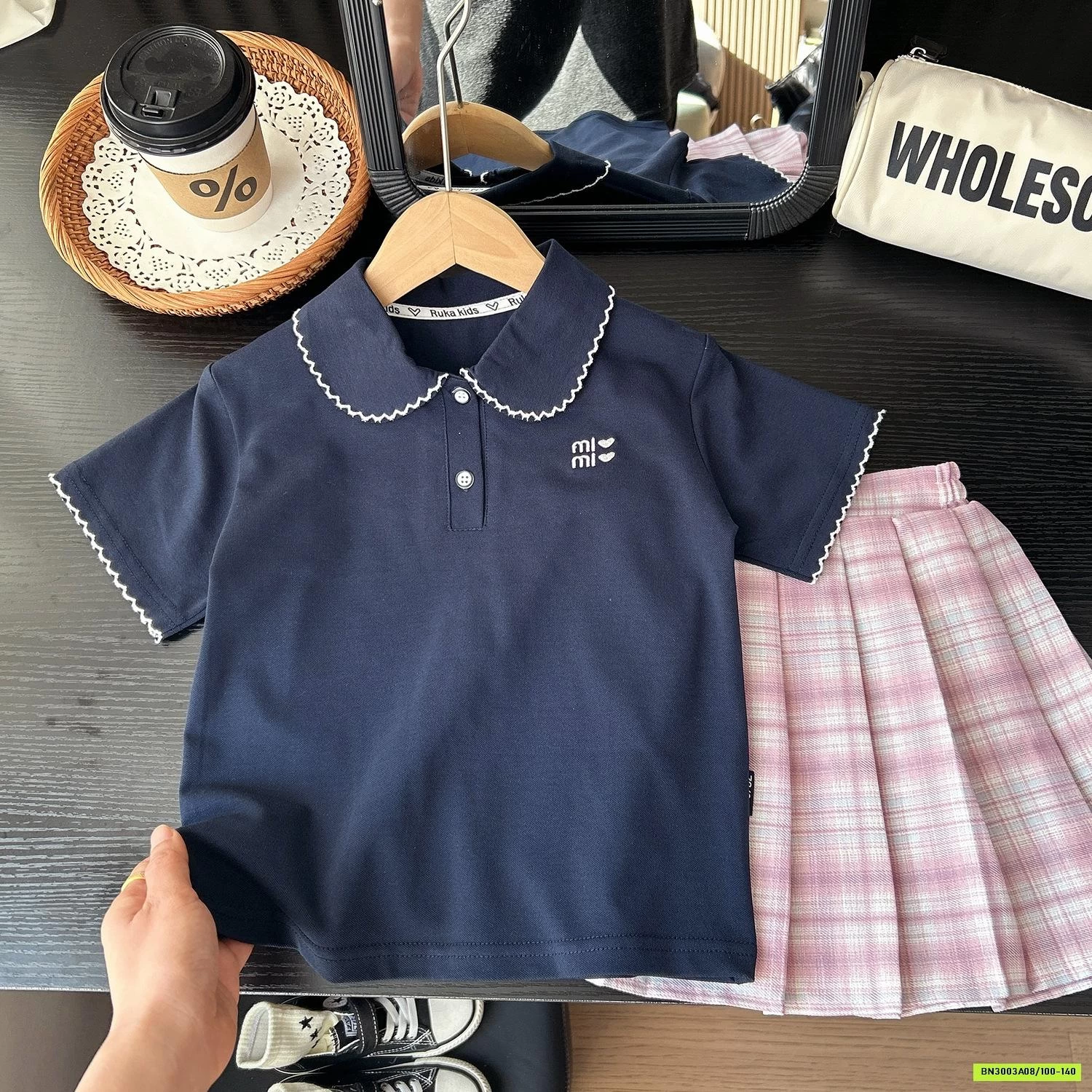 POLO CỔ SEN THÊU MINMIN KACADY BG