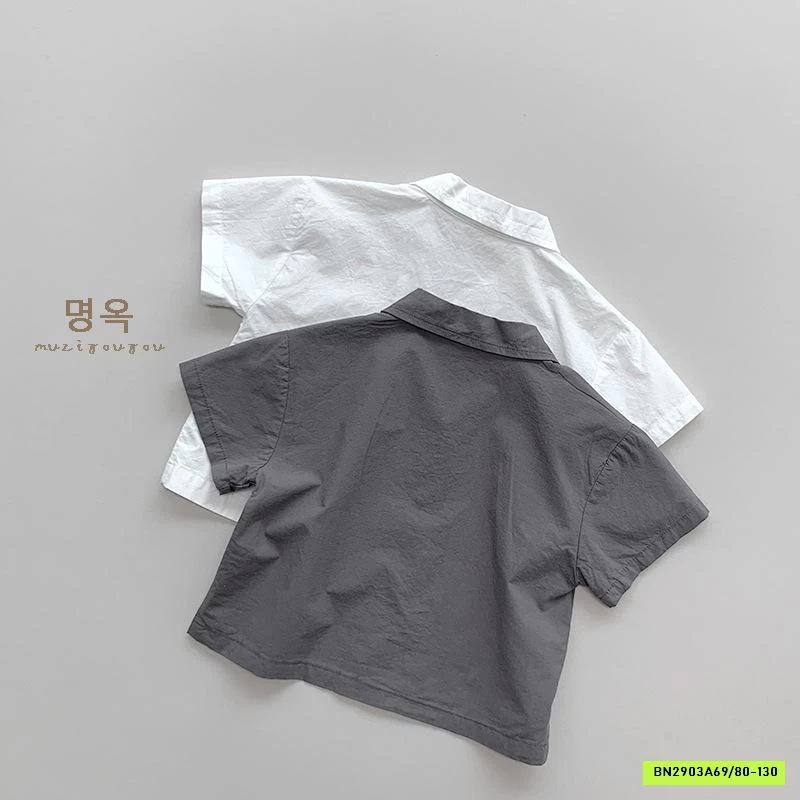 SƠ MI CỔ BẺ IN CHỮ MZYY