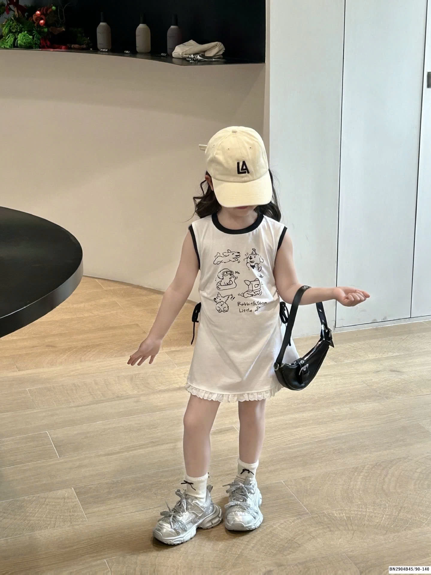 ĐẦM SUỐNG SÁT NÁCH