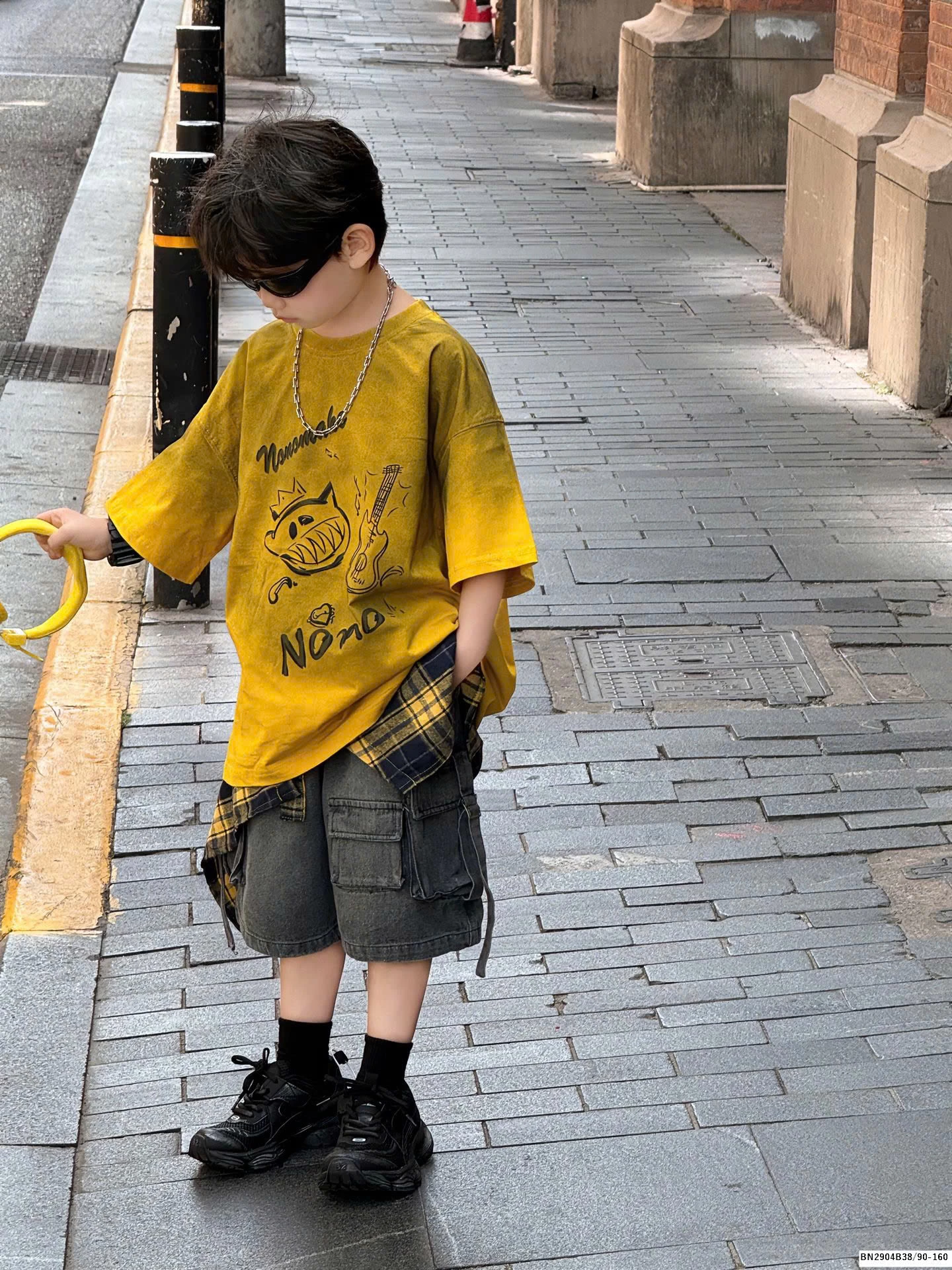 ÁO THUN LOANG VÀNG MONSTER