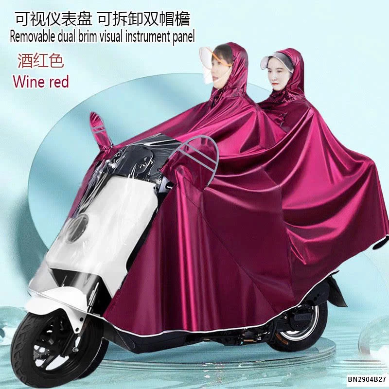 GOM ÁO MƯA TRÙM KÍN ĐẦU