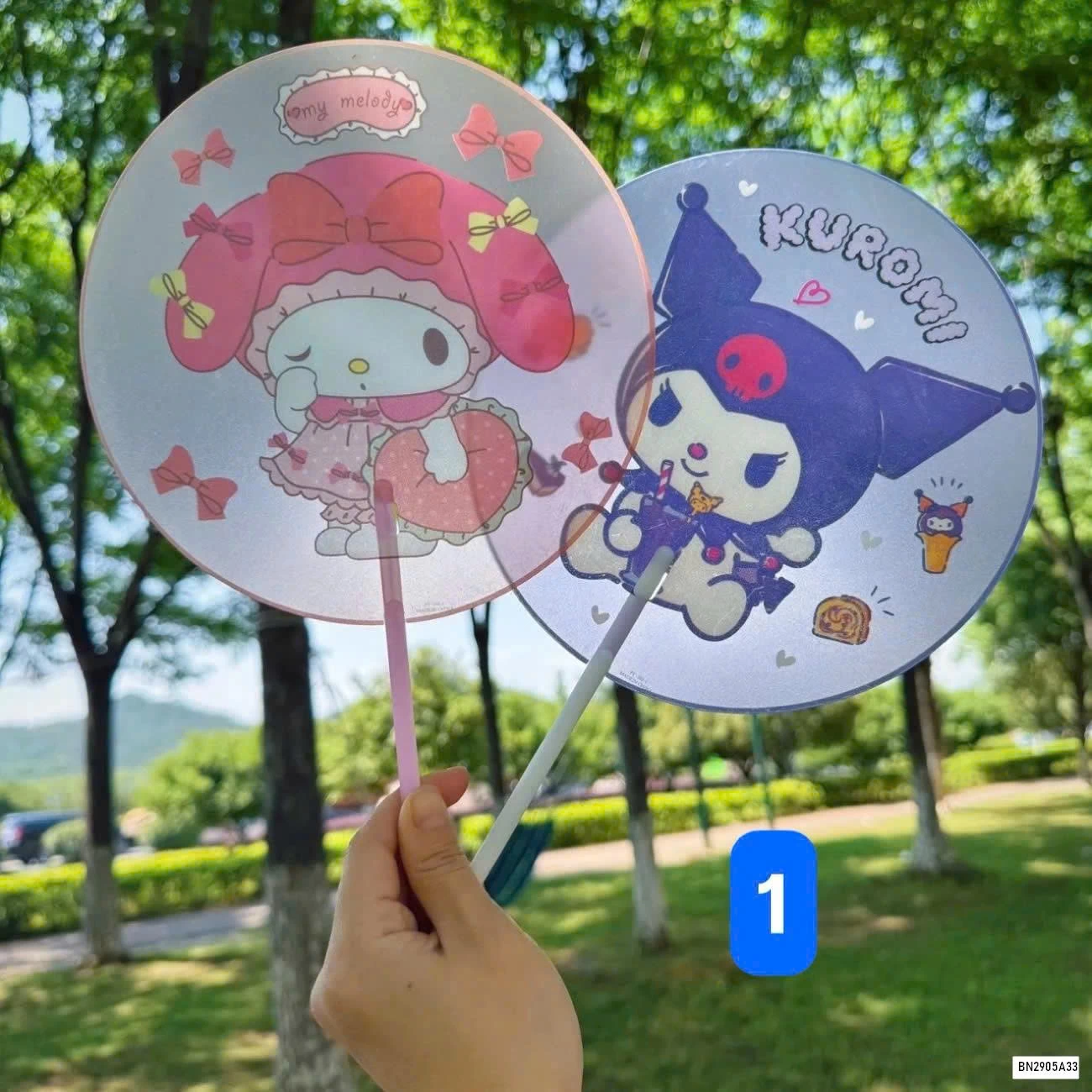 SÉT 2 QUẠT CẦM TAY KUROMI