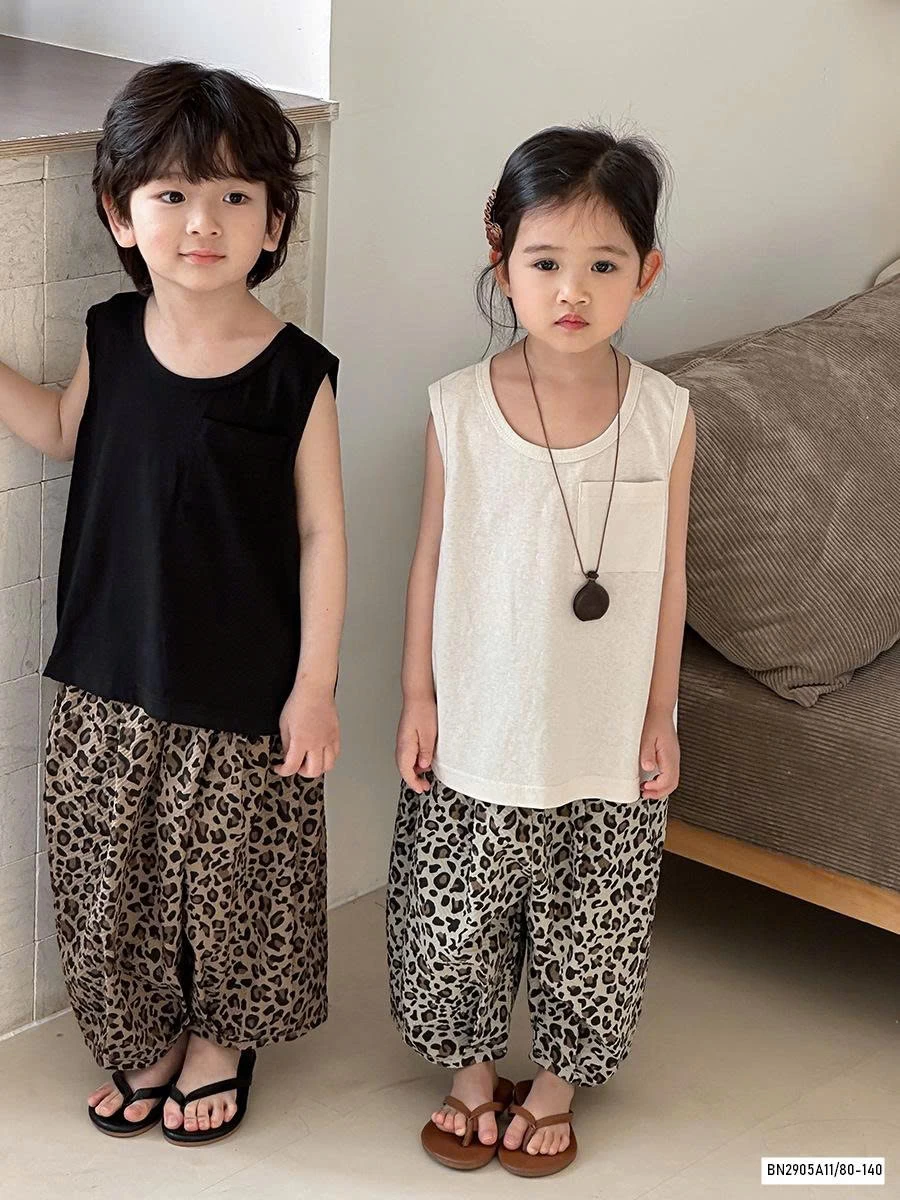 ÁO SÁT NÁCH MIX QUẦN BOOM