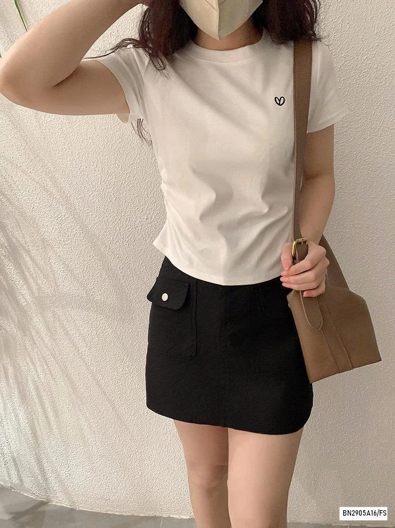 ÁO THUN RÚT EO THÊU TRÁI TIM