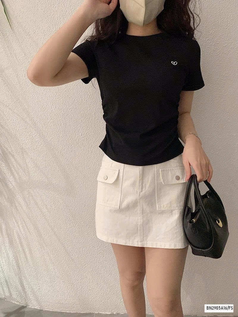 ÁO THUN RÚT EO THÊU TRÁI TIM