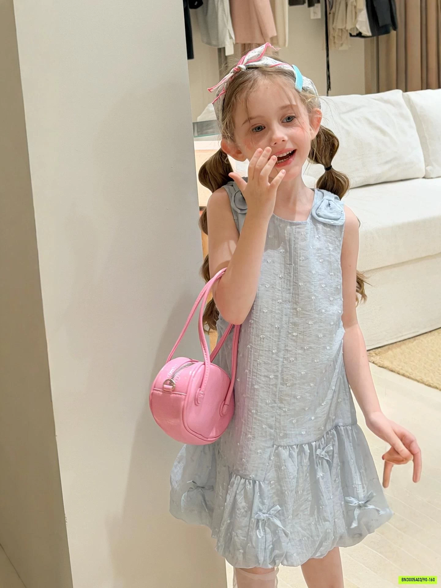 ĐẦM BÍ THÊU NỔI GẮN NƠ
