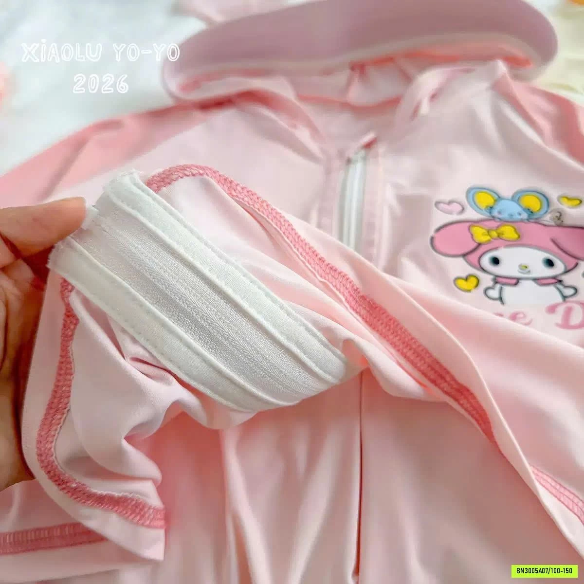ÁO KHOÁC CHỐNG NẮNG SANRIO