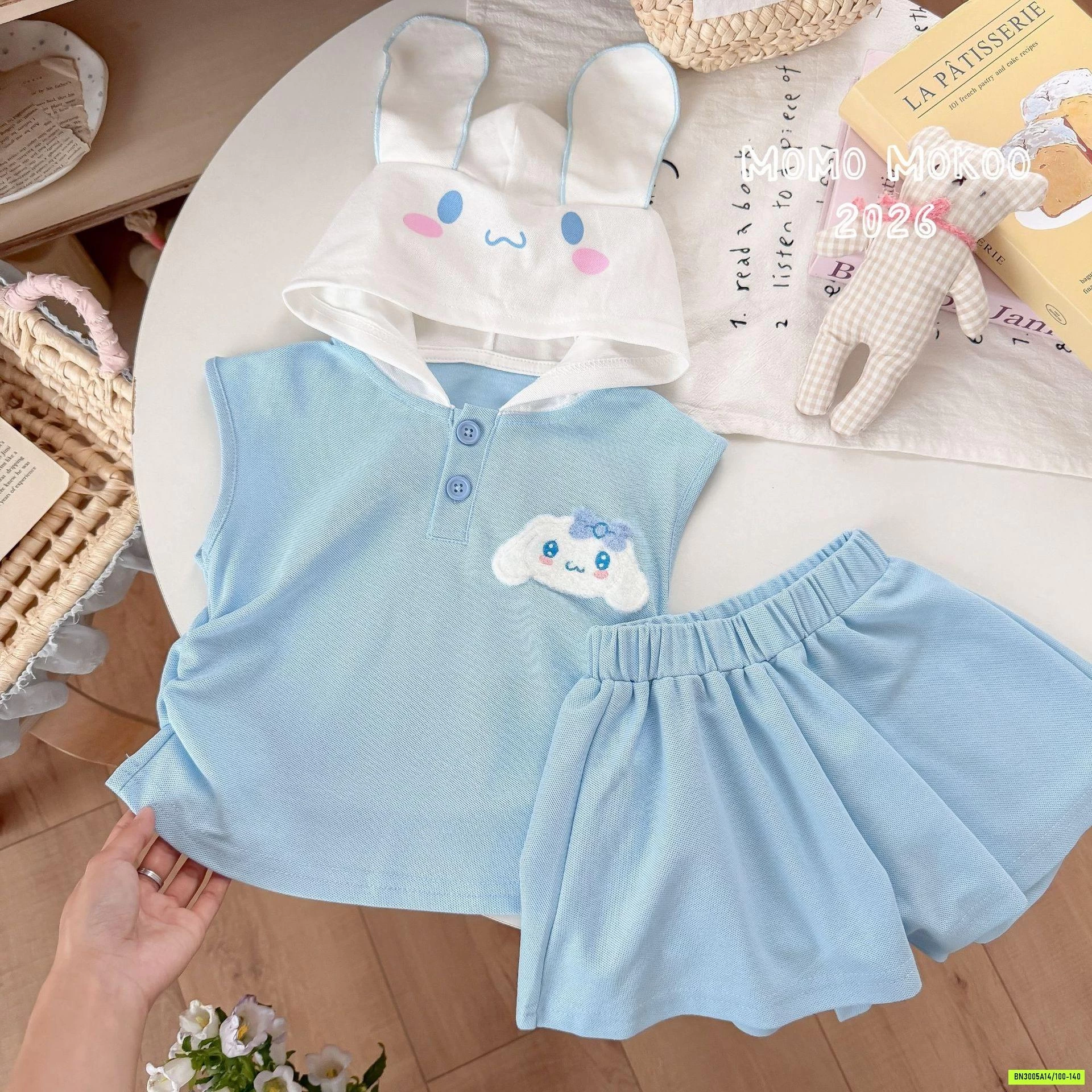 SÉT VÁY 2 CHI TIẾT SANRIO ÁO LIỀN MŨ