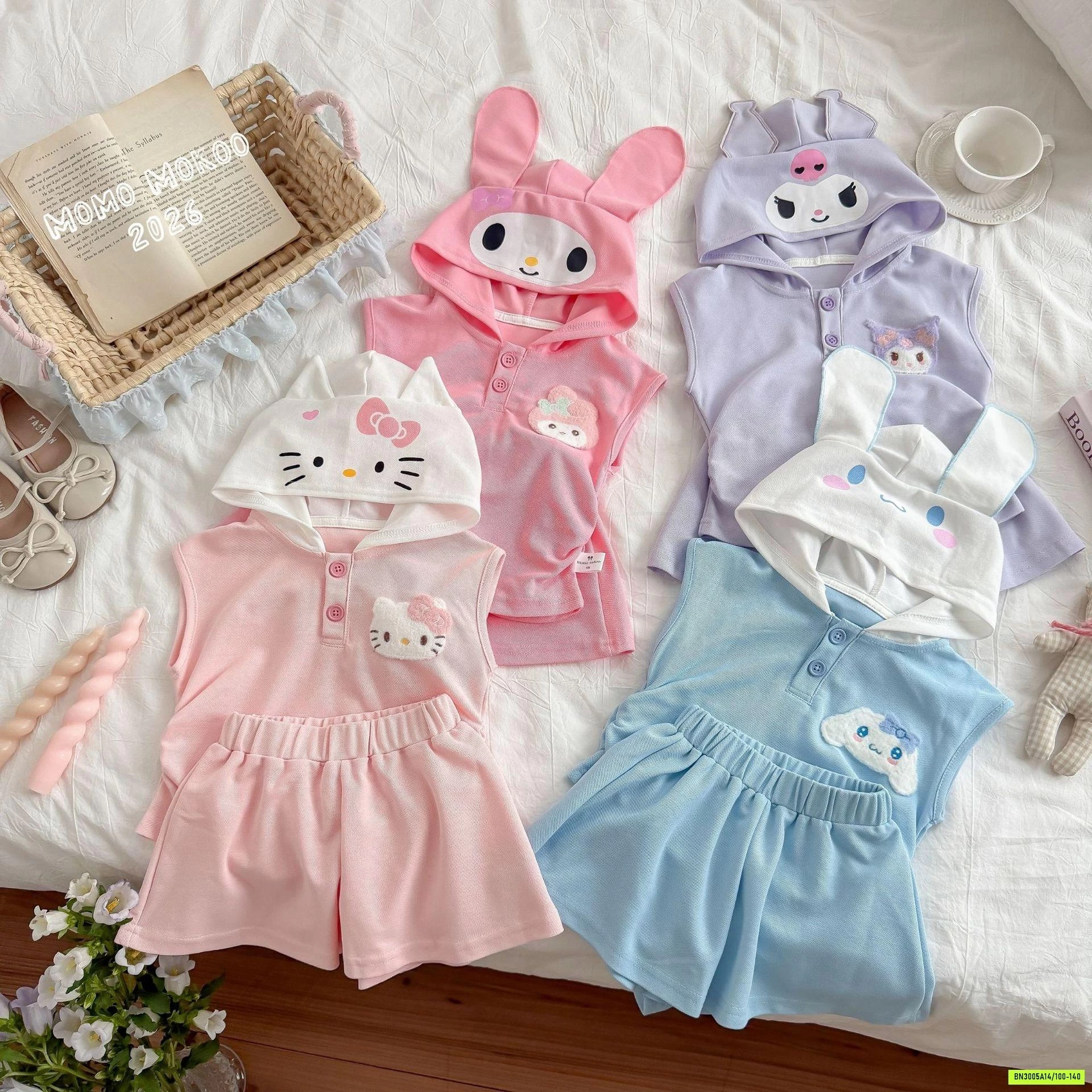 SÉT VÁY 2 CHI TIẾT SANRIO ÁO LIỀN MŨ