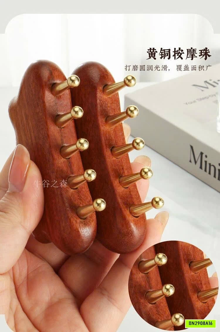 LƯỢC MASSAGE GỖ ĐÀN HƯƠNG VÂN VÀNG