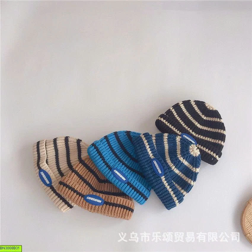 MŨ LEN CHÚ TIỂU KẺ NGANG