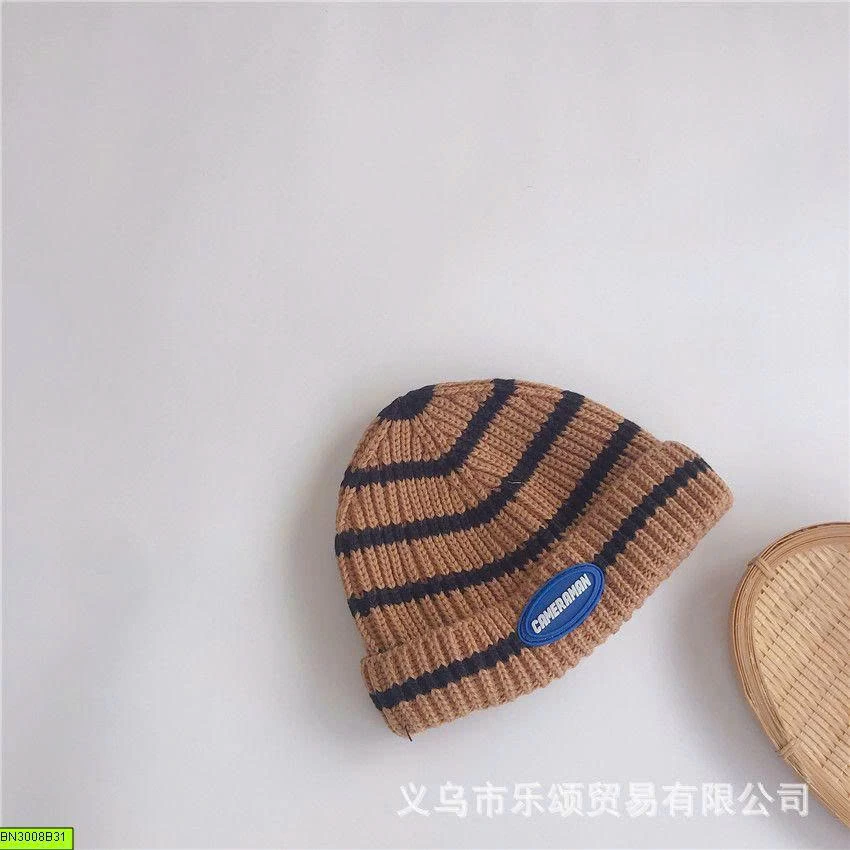 MŨ LEN CHÚ TIỂU KẺ NGANG