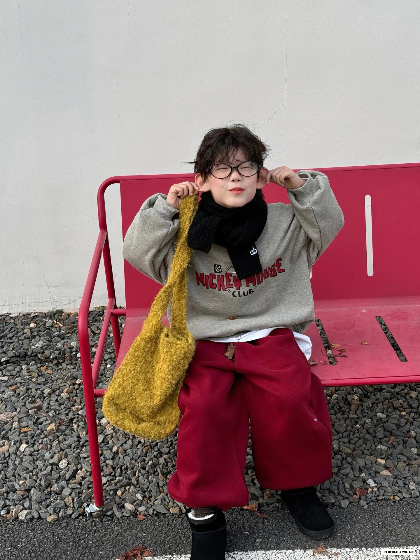 ÁO NỈ MICKEY LÓT NHUNG