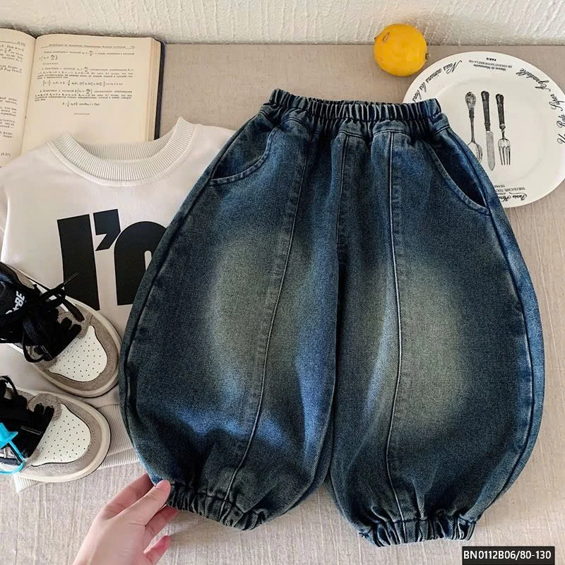 QUẦN JEAN BO GẤU DÁNG BOMBER